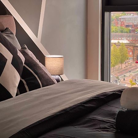 Penthouse Gem, Central, Scenic Views, Stylish, Modern, City Centre 2Br Sheffield Luaran gambar