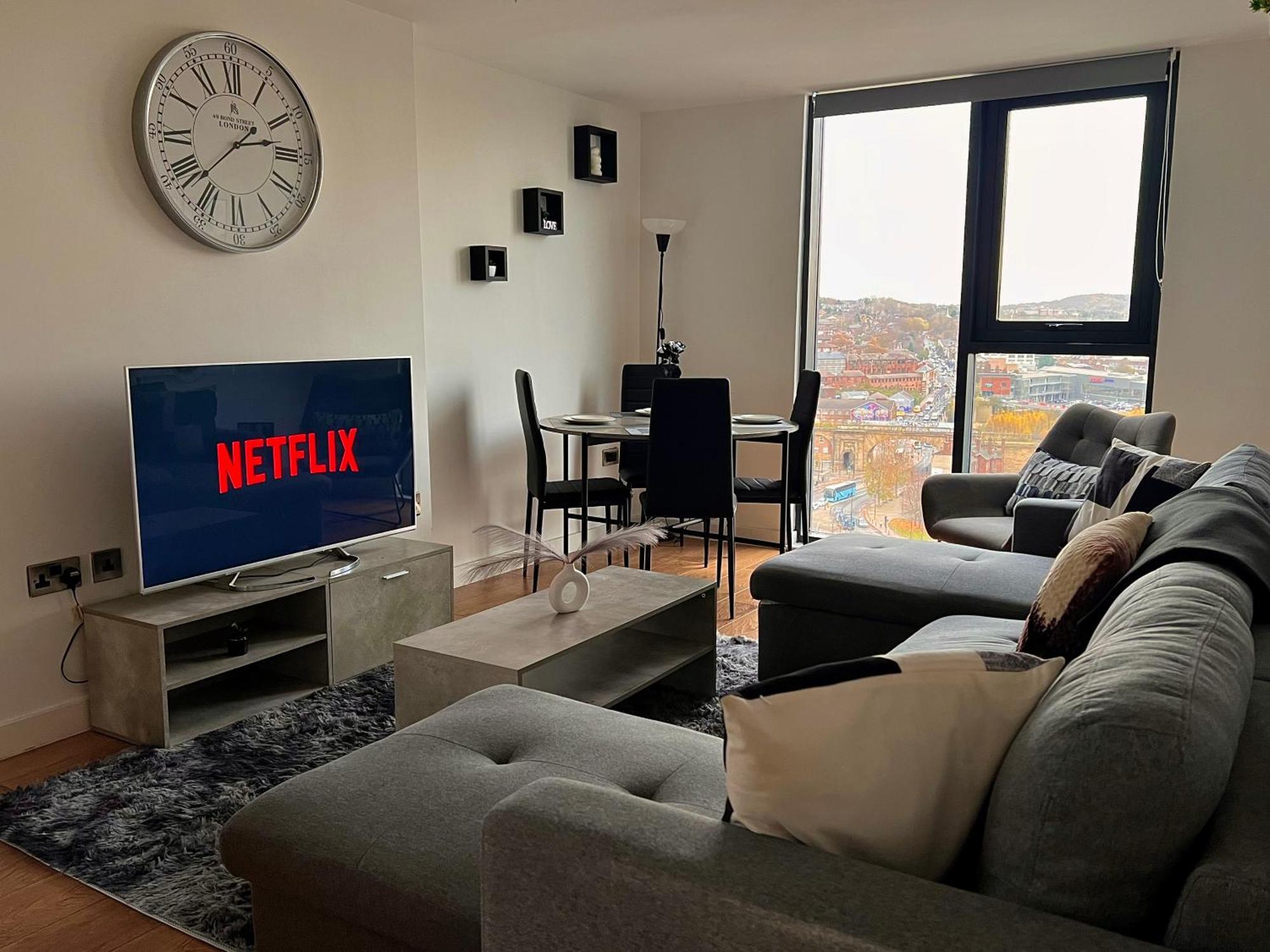 Penthouse Gem, Central, Scenic Views, Stylish, Modern, City Centre 2Br Sheffield Luaran gambar