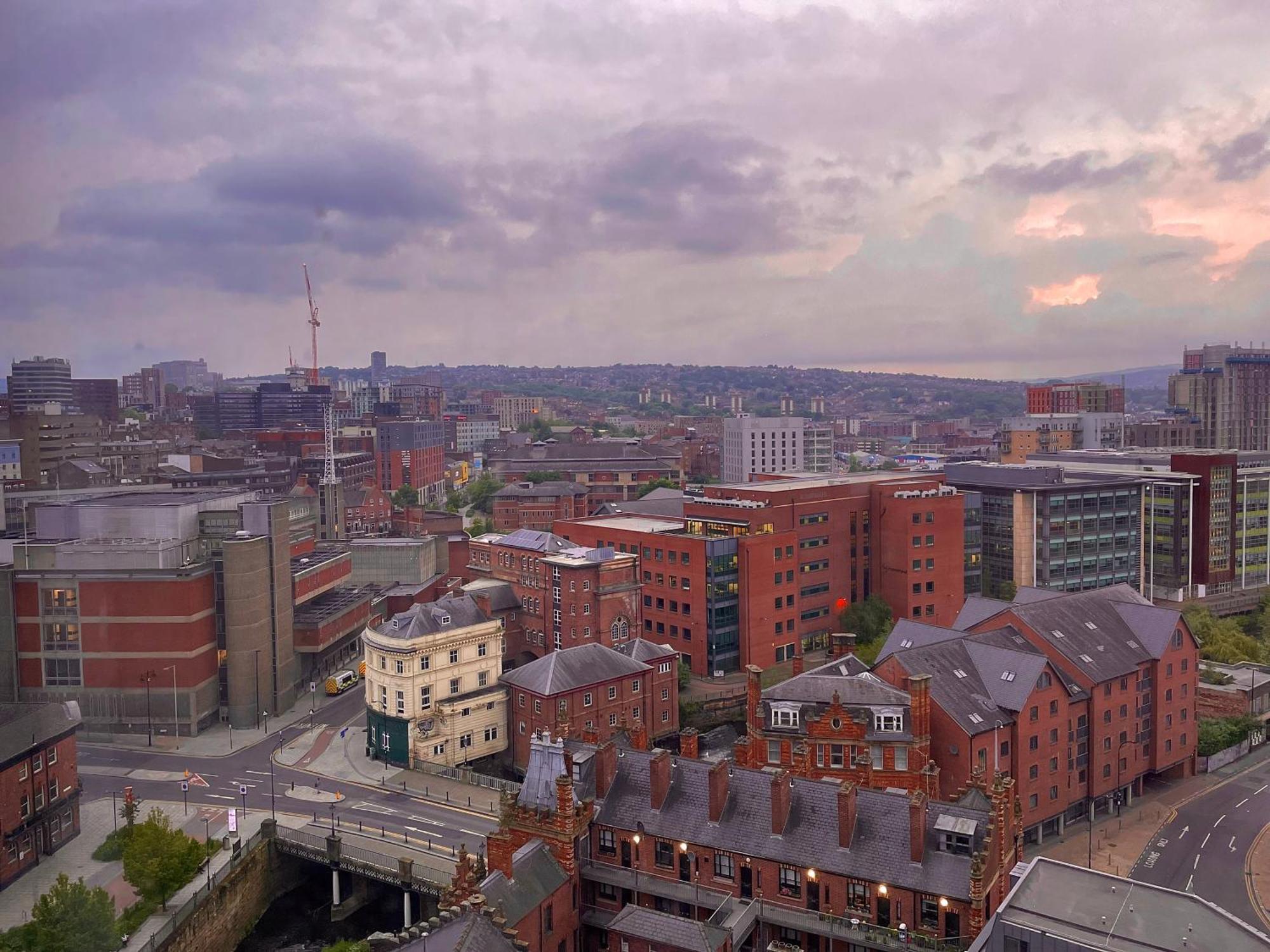 Penthouse Gem, Central, Scenic Views, Stylish, Modern, City Centre 2Br Sheffield Luaran gambar